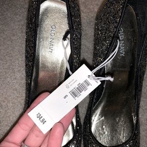 Old Navy Sparkly Closed Toe Heels